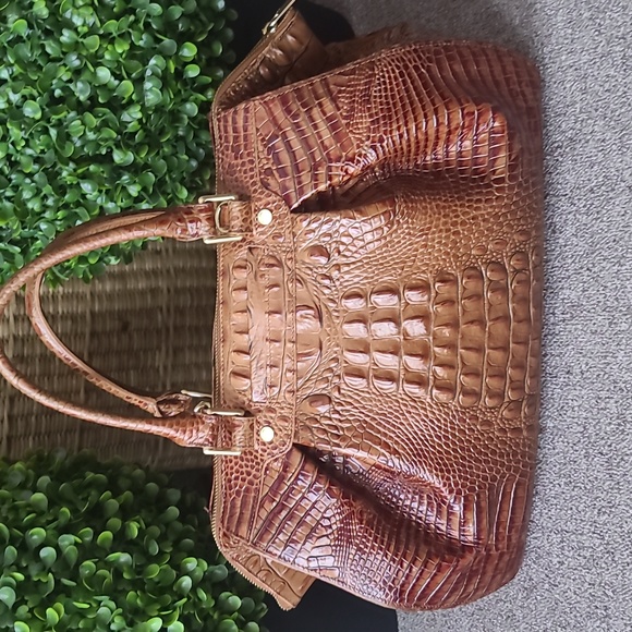 Classic Discontinued Brahmin Toasted Almond Set - Picture 2 of 9